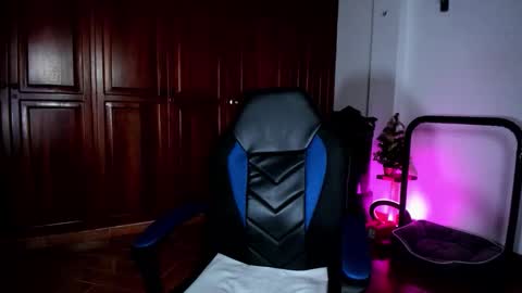 freyanatural online show from 19, 12, 2025