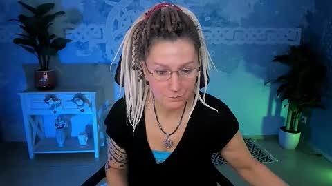 Snapshot of fridatander chatting on 7, 1, 2026 Frida Tander online show from 7, 1, 2026