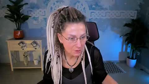 Snapshot of fridatander chatting on 9, 1, 2026 Frida Tander online show from 9, 1, 2026