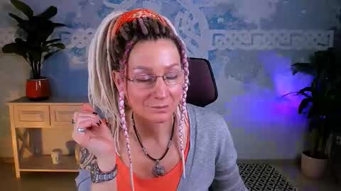 Snapshot of fridatander chatting on 3, 2, 2026 Frida Tander online show from 3, 2, 2026