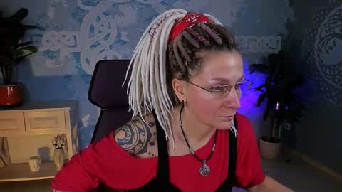 Snapshot of fridatander chatting on 10, 2, 2026 Frida Tander online show from 10, 2, 2026