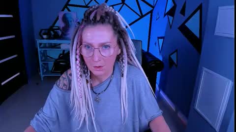 Snapshot of fridatander chatting on 16, 2, 2026 Frida Tander online show from 16, 2, 2026