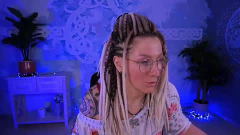 Frida Tander online show from 29, 3, 2026