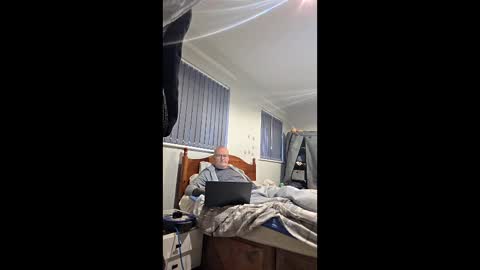 Snapshot of friendlydave528793 chatting on 16, 12, 2025 friendlydave528793 online show from 16, 12, 2025