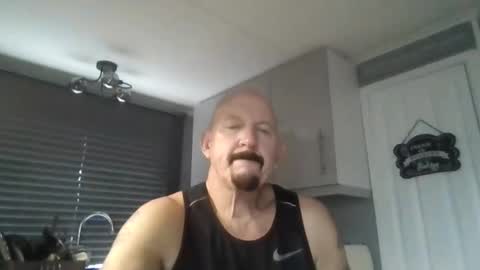 Snapshot of friskyneedsum chatting on 11, 2, 2025 bob online show from 11, 2, 2025