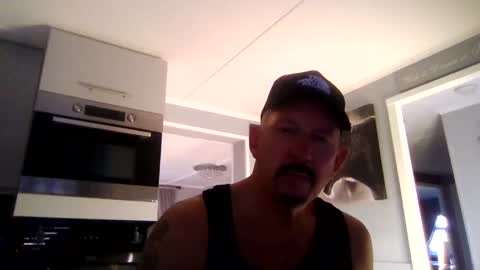 Snapshot of friskyneedsum chatting on 28, 2, 2025 bob online show from 28, 2, 2025