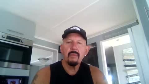 Snapshot of friskyneedsum chatting on 17, 9, 2025 bob online show from 17, 9, 2025