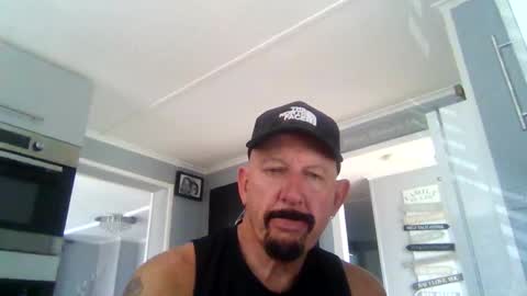 Snapshot of friskyneedsum chatting on 22, 9, 2025 bob online show from 22, 9, 2025