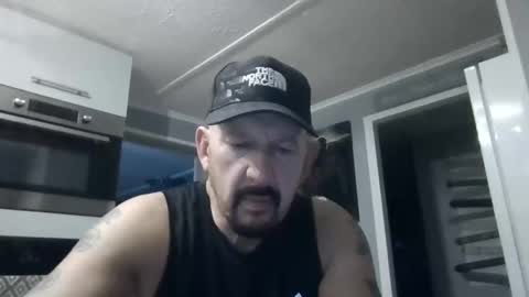 Snapshot of friskyneedsum chatting on 4, 12, 2025 bob online show from 4, 12, 2025