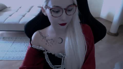 Lilith online show from 17, 4, 2026