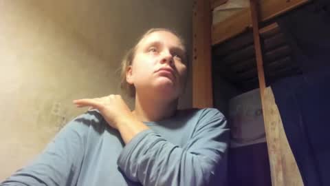 Snapshot of frumcake chatting on 5, 1, 2025 FrumCake online show from 5, 1, 2025