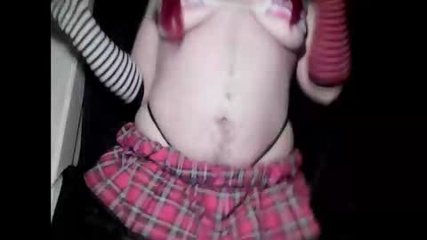 Snapshot of ftm_demian chatting on 21, 12, 2025 Demian online show from 21, 12, 2025