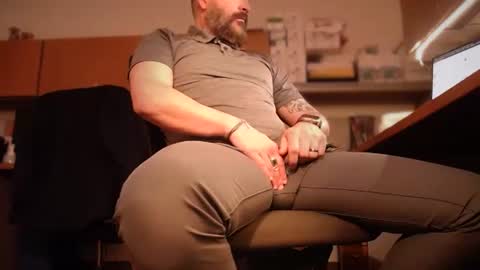 Snapshot of fuckadilf chatting on 9, 12, 2024 fuckadilf online show from 9, 12, 2024