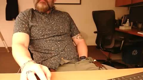 Snapshot of fuckadilf chatting on 17, 12, 2024 fuckadilf online show from 17, 12, 2024