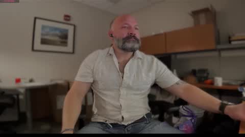 Snapshot of fuckadilf chatting on 5, 3, 2025 fuckadilf online show from 5, 3, 2025