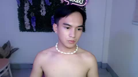 Snapshot of fuckboy_zachxx chatting on 24, 2, 2025 online show from 24, 2, 2025
