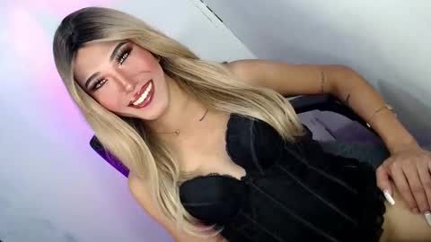 sweetyJENNY online show from 29, 4, 2026