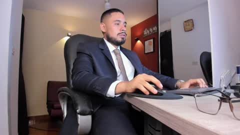 SERGIO THE SEX LAWYER online show from 11, 4, 2026