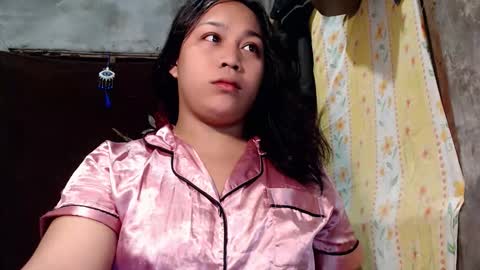 ITS ME CRYSTAL online show from 22, 4, 2026