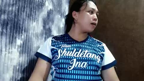 ITS ME CRYSTAL online show from 22, 5, 2026