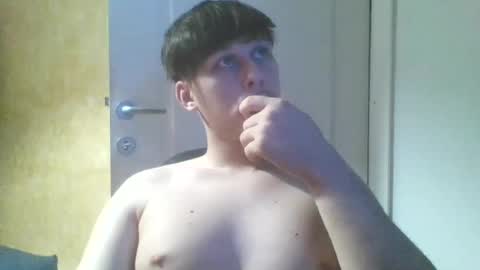 fuckmales21 online show from 28, 6, 2026