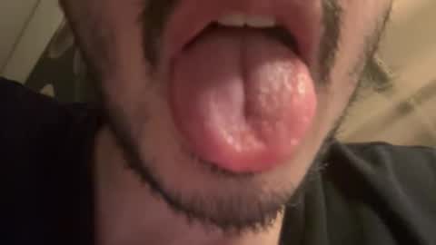 Snapshot of fuckupd chatting on 18, 10, 2025 fuckupd online show from 18, 10, 2025