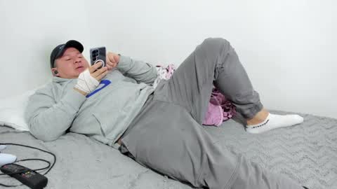 Fuckdirtymen online show from 30, 3, 2026