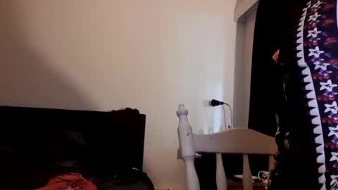 Pizzaz online show from 12, 1, 2025