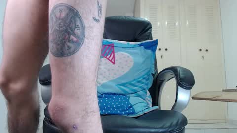 Snapshot of full_milo chatting on 13, 1, 2026 Andres. online show from 13, 1, 2026