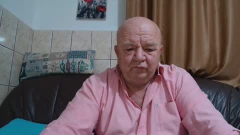 Snapshot of fullballs6 chatting on 16, 12, 2024 fullballs6 online show from 16, 12, 2024