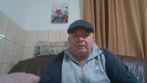 Snapshot of fullballs6 chatting on 20, 12, 2024 fullballs6 online show from 20, 12, 2024