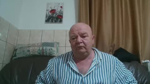 Snapshot of fullballs6 chatting on 30, 12, 2024 fullballs6 online show from 30, 12, 2024