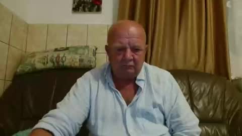 Snapshot of fullballs6 chatting on 11, 9, 2025 fullballs6 online show from 11, 9, 2025