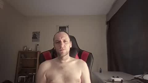 Snapshot of fun4u2tx chatting on 13, 11, 2025 fun4u2tx online show from 13, 11, 2025