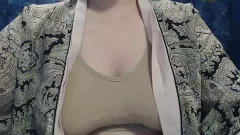 Sola online show from 8, 1, 2025