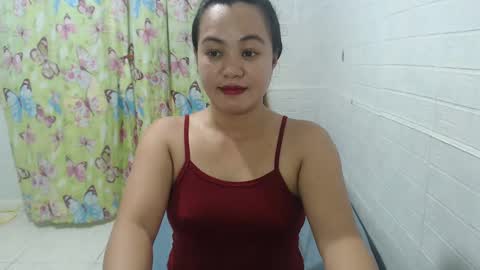Snapshot of funluvnpinay4u chatting on 12, 3, 2025 MAE online show from 12, 3, 2025