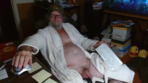 Snapshot of funmike2000 chatting on 5, 12, 2024 mike online show from 5, 12, 2024