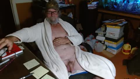 Snapshot of funmike2000 chatting on 8, 12, 2024 mike online show from 8, 12, 2024