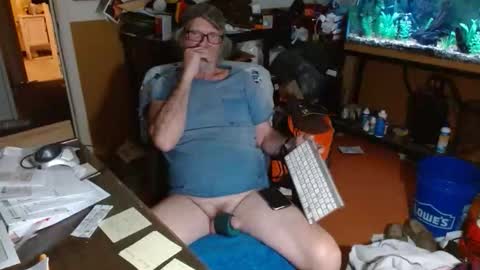 Snapshot of funmike2000 chatting on 12, 2, 2026 mike online show from 12, 2, 2026