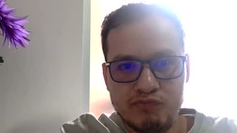 Snapshot of funnyboys18 chatting on 11, 11, 2025 Zanty online show from 11, 11, 2025