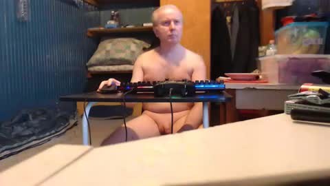 Snapshot of furosz chatting on 4, 2, 2025 furosz online show from 4, 2, 2025