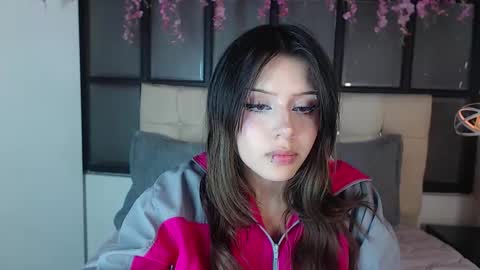 Snapshot of fyreandfox_ chatting on 26, 10, 2025 FIRE AND FOX online show from 26, 10, 2025