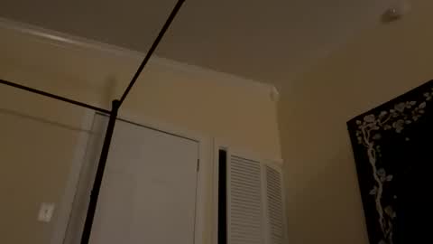 Snapshot of g0ddessluna1800 chatting on 16, 12, 2025 Goddess Luna online show from 16, 12, 2025