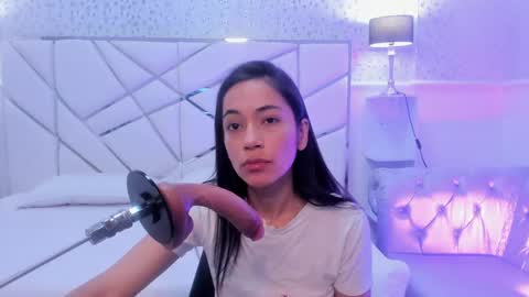Snapshot of gabbieskinny chatting on 18, 4, 2026 gabbieskinny online show from 18, 4, 2026