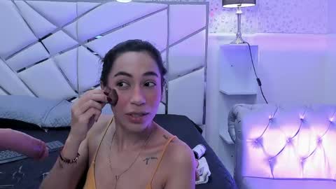 Snapshot of gabbieskinny chatting on 23, 4, 2026 gabbieskinny online show from 23, 4, 2026