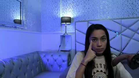 Snapshot of gabbieskinny chatting on 7, 5, 2026 gabbieskinny online show from 7, 5, 2026