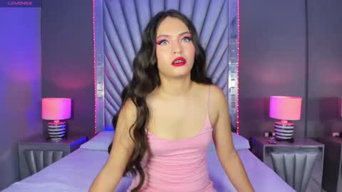 Snapshot of gabbybale chatting on 6, 10, 2025 Gabbybale online show from 6, 10, 2025