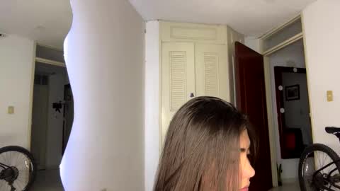 gabbyfoox online show from 6, 1, 2025