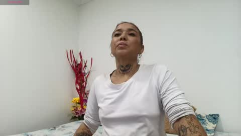 Snapshot of gabbymichel chatting on 19, 5, 2026 gabbymichel online show from 19, 5, 2026