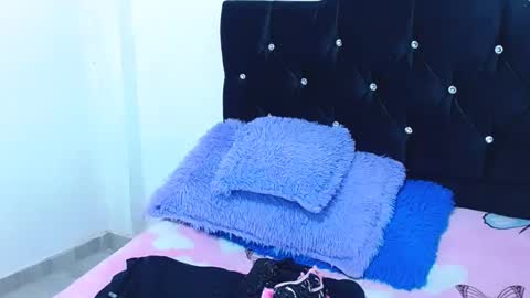 Snapshot of gabi_jhons_23 chatting on 10, 11, 2025 gabi_jhons_23 online show from 10, 11, 2025